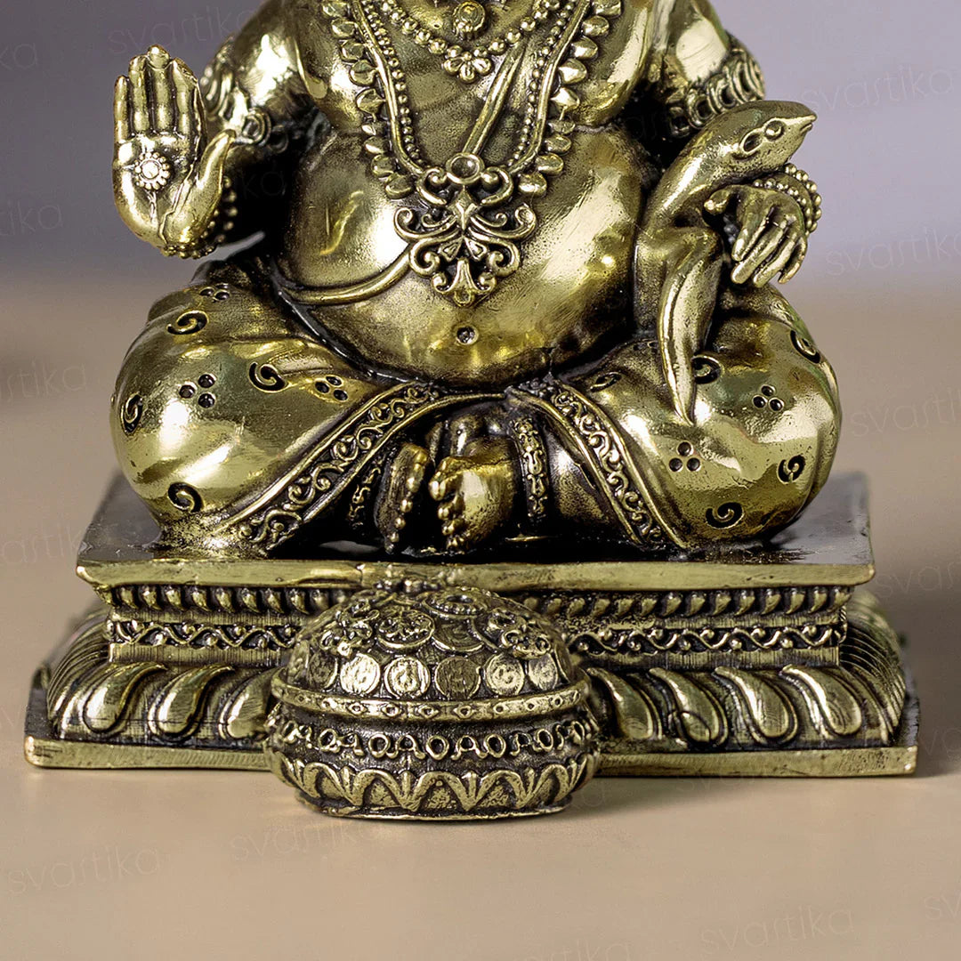 Lord Kuber Idol for Wealth, Prosperity & Financial Stability