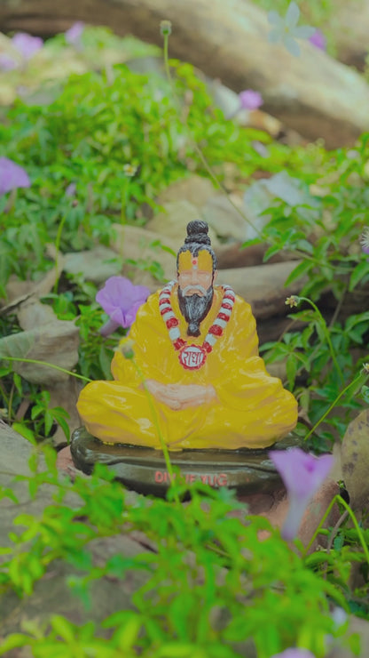 Premanand Ji Maharaj Idol + Get 3 Free Gift Combo